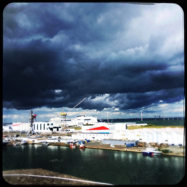 HipstamaticPhoto-580749964.392055